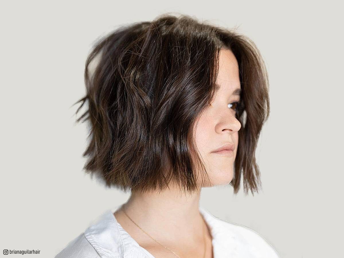 Chin-length choppy bobs