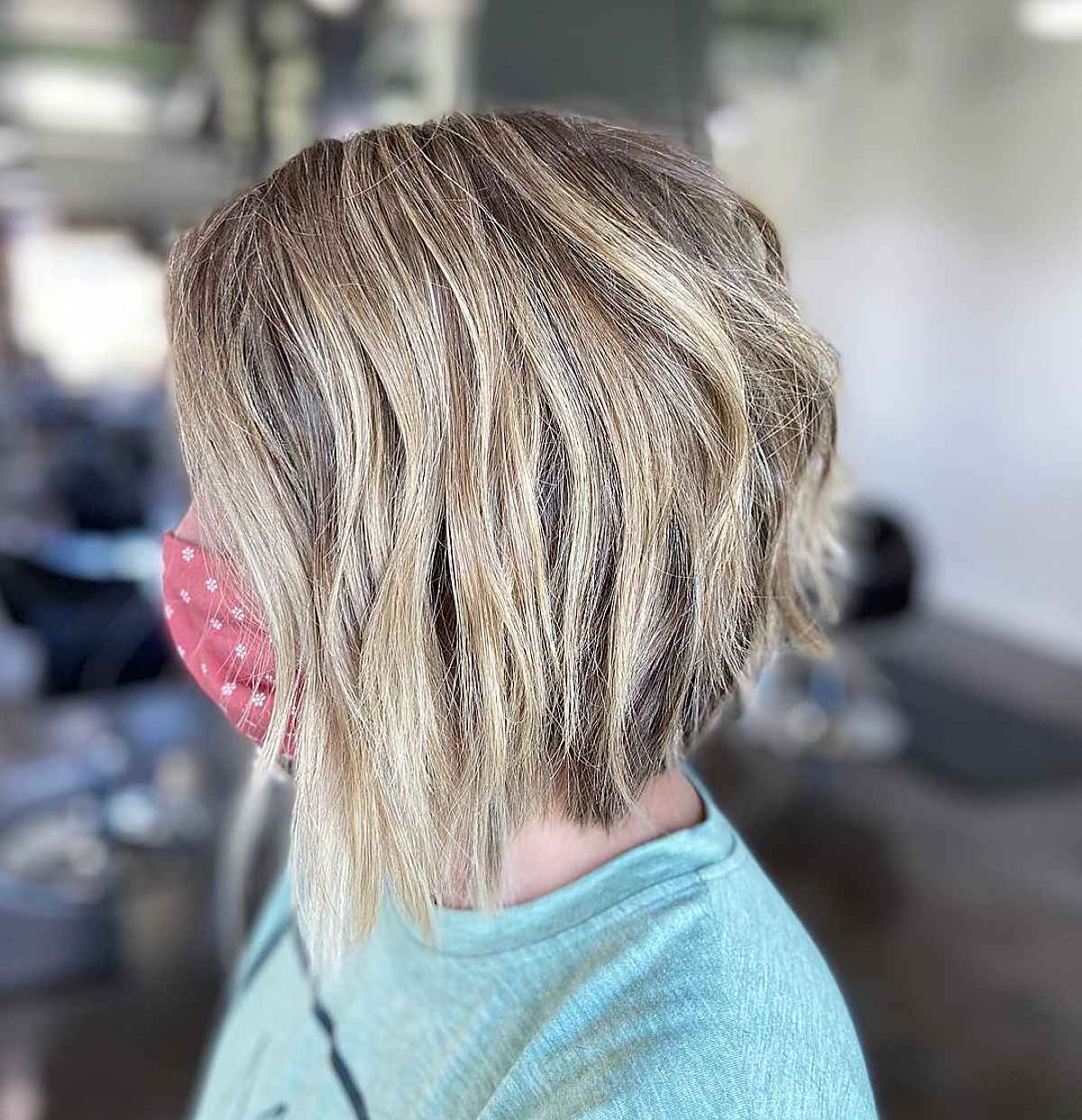 Inverted Choppy Bob Cut