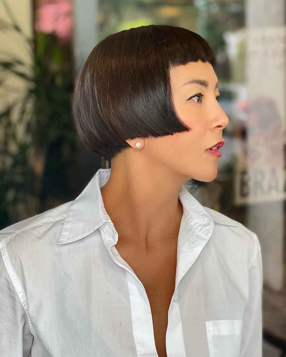 extra short french bob style