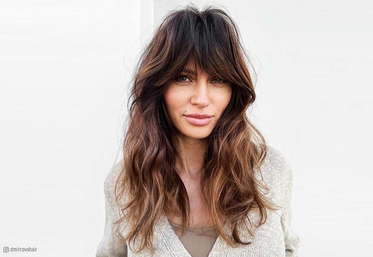 layered wavy hair