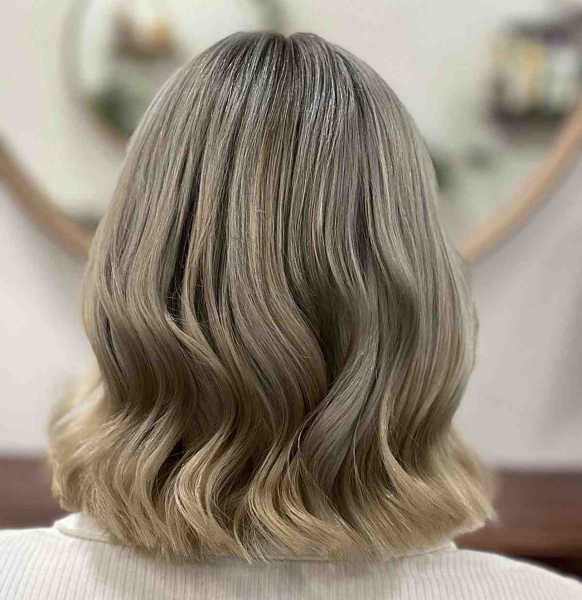 Ashy Neutral Blonde on a Wavy Lob