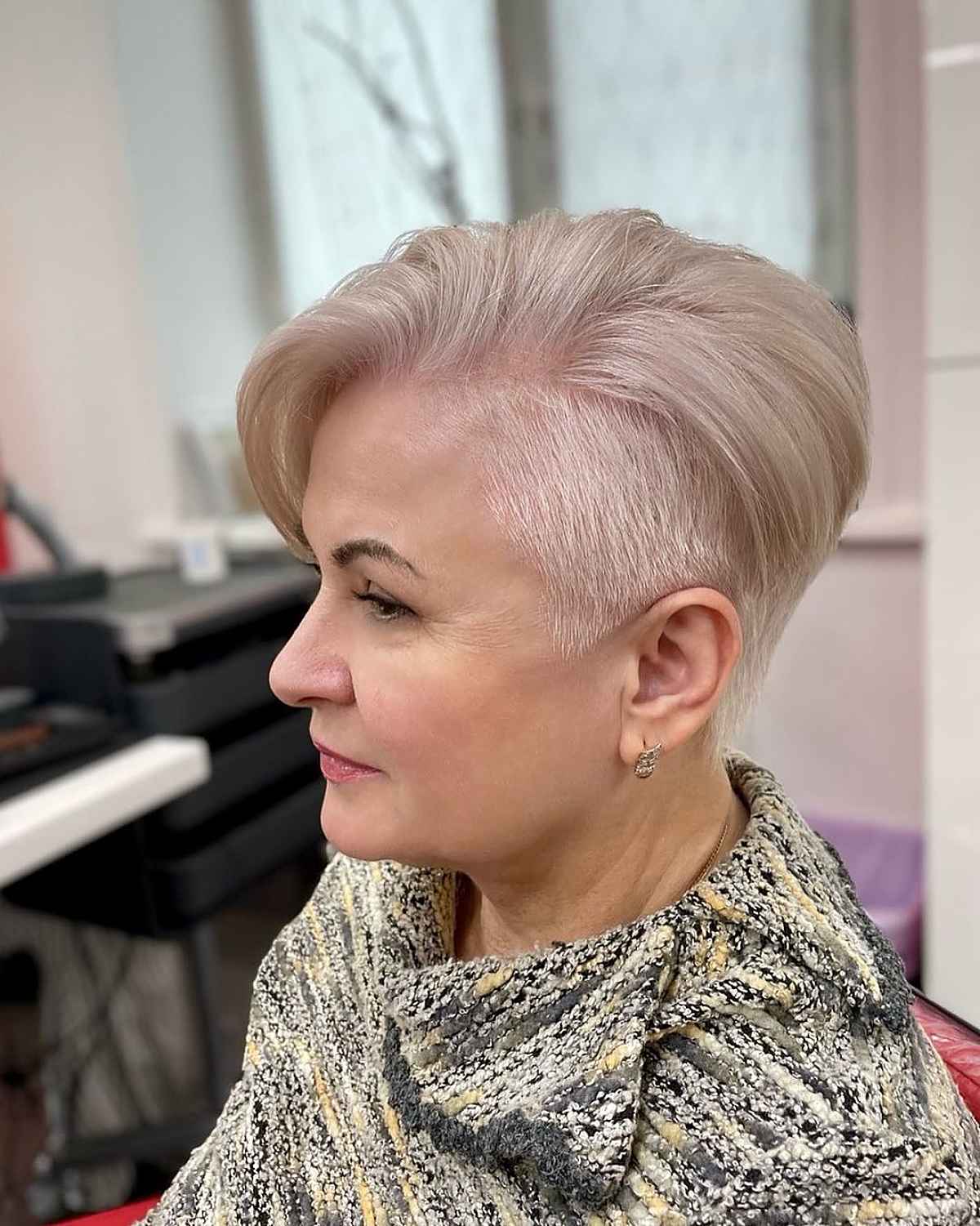 Pixie Bob with an Undercut for Mature Women