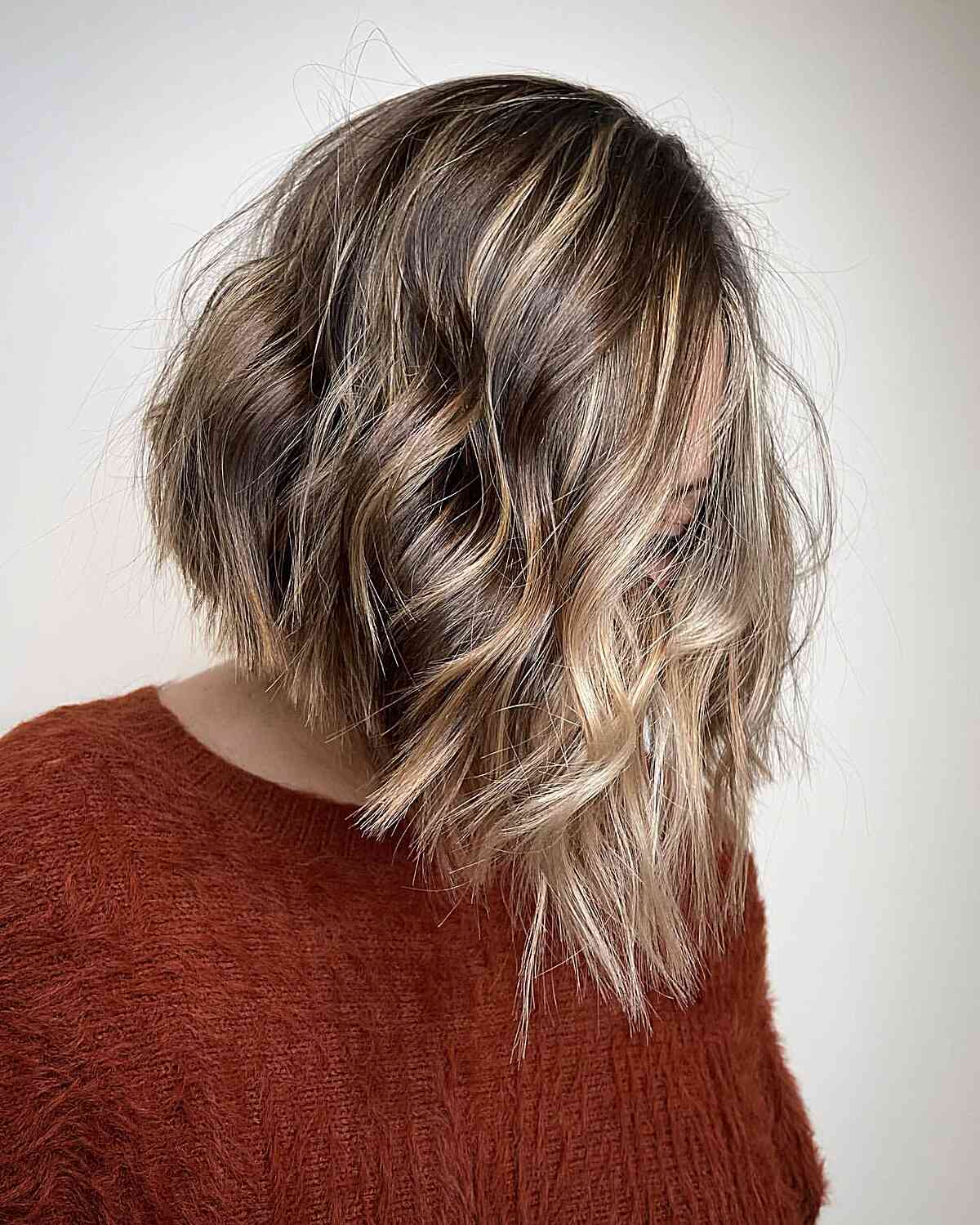 Shaggy Long Inverted Bob with Layers