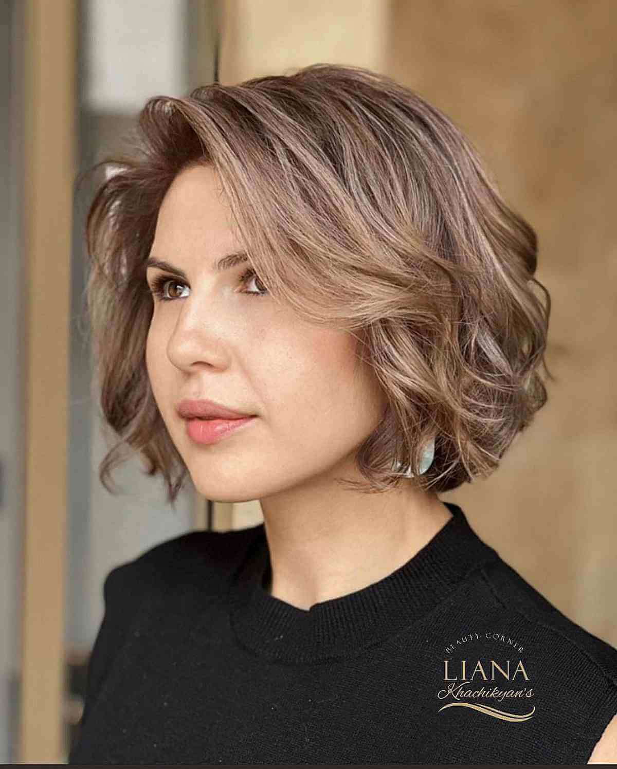 Short Bob with Layers and Balayage Highlights