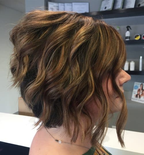 Wavy Stacked Bob