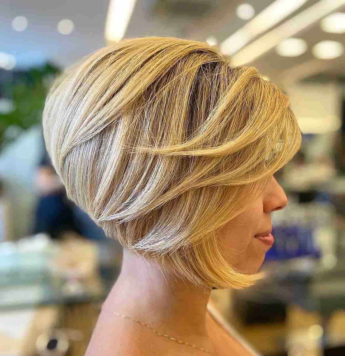 Trendy Layered A-Line Bob Cut