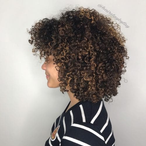 A trendy voluminous round bob